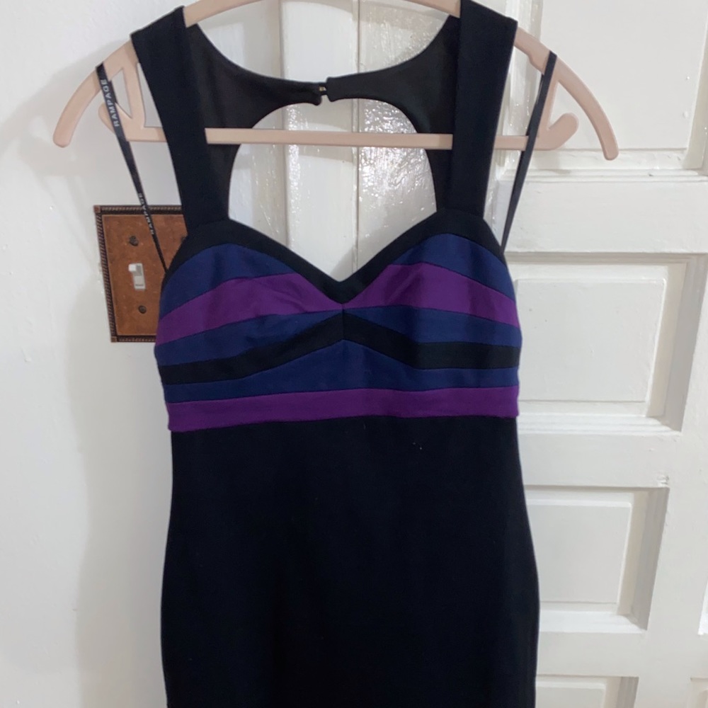 Dress - Picture 2 of 3